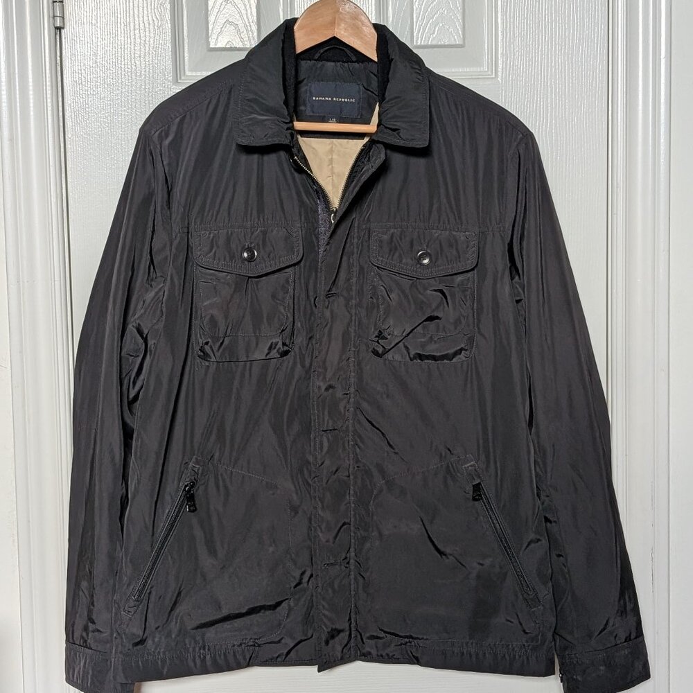 Modern Fit Black Lined Windbreaker